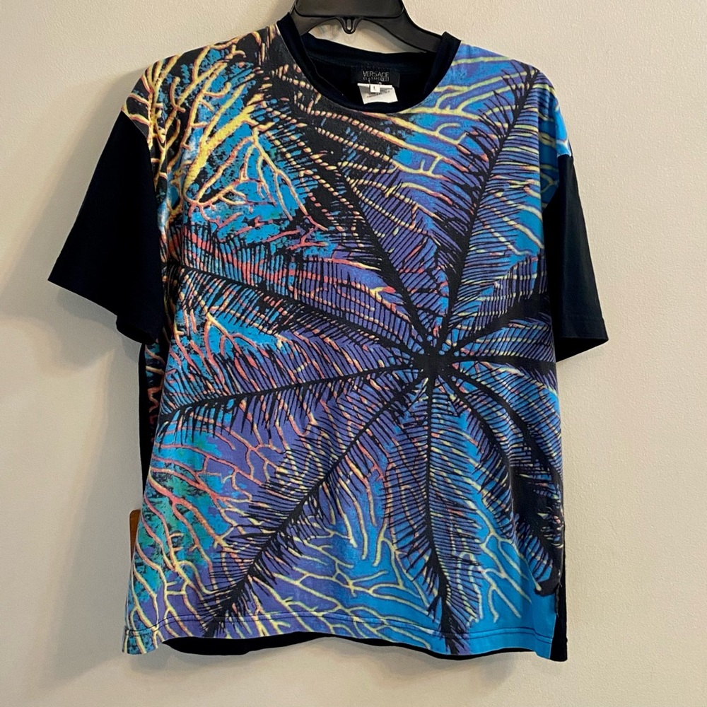 Vintage Versace V2 Men’s Large Abstract Crazy Print  Short Sleeve Shirt